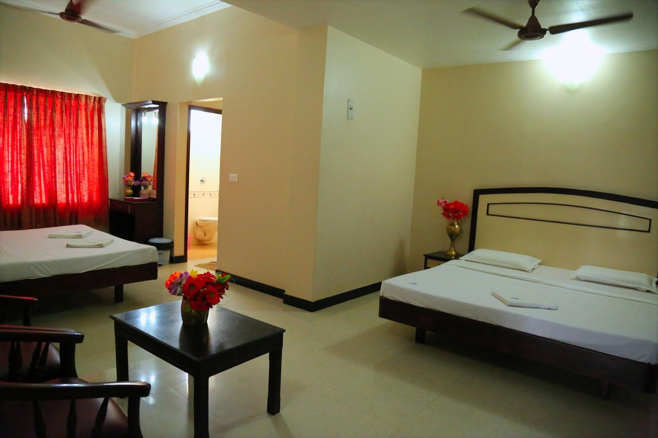 Hotel Vels Court Пални Экстерьер фото
