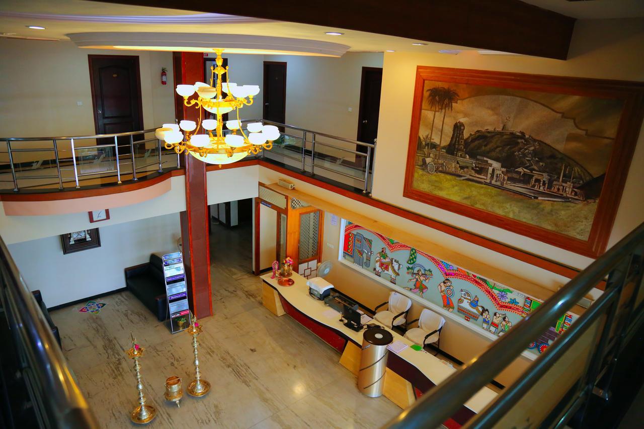 Hotel Vels Court Пални Экстерьер фото